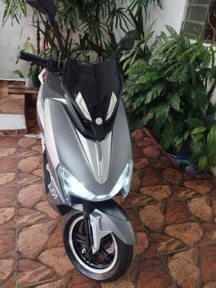 VOLTZ EV1 
